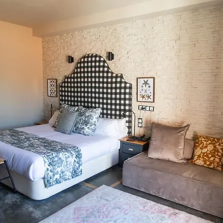 Maison Conde De La Cebada 4* Ampudia