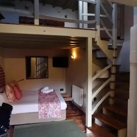 Hotel Maison Conde De La Cebada 4*