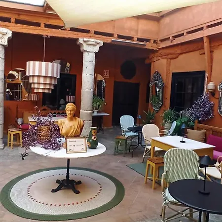 Maison Conde De La Cebada Hotel 4*