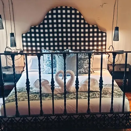 Hotel Maison Conde De La Cebada