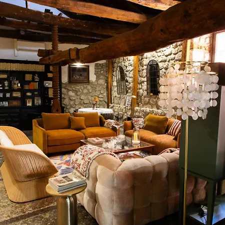 Maison Conde De La Cebada Ampudia