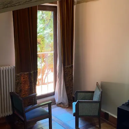 Hotel Maison Conde De La Cebada Ampudia